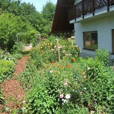 Haus Am Wiesengrund * Venningen